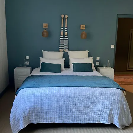 D'hotes Le Montagne فينوف ليز أفيجْنْ